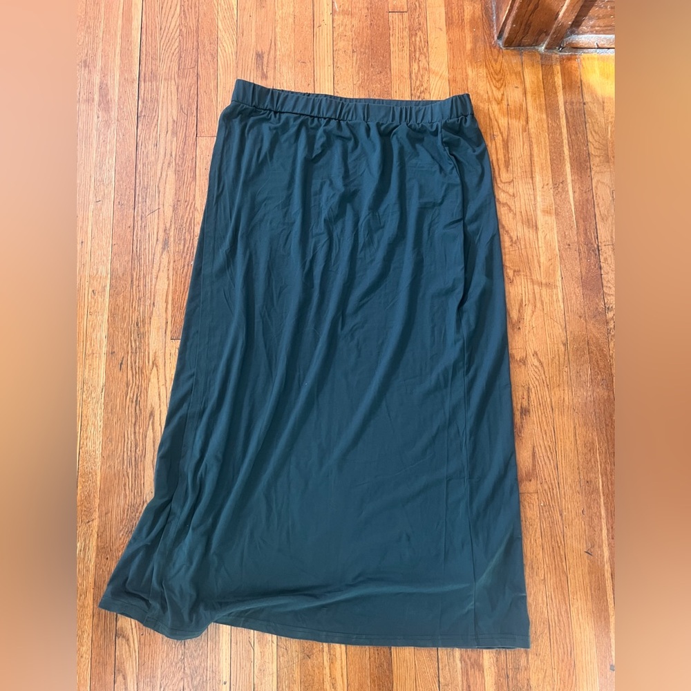 3X plus size long dark green skirt